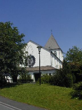 Katholische Pfarrkirche Mariä-Himmelfahrt in Meschede